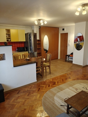 Închiriez apartament  - imagine 6