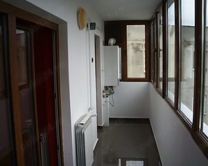 Vand apartament 5 cam - imagine 9