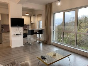 Apartament 3 camere, 80 mp, parcare, zona Taietura Turcului