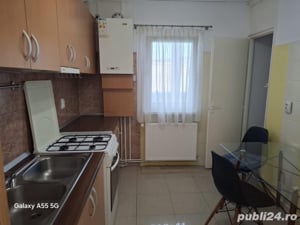 Închiriere apartament 3 camere, confort 1, decomandat, situat central   Calea Dumbrăvii, zona Finanț - imagine 3