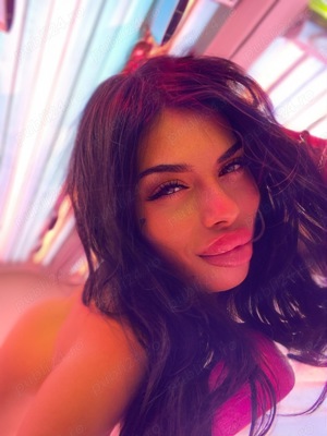 Sabrina xxx