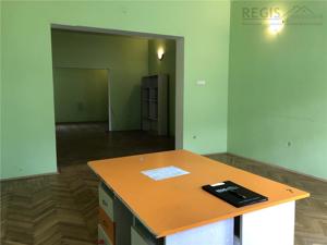 Spatiu Comercial Versatil, Vad Pietonal si Auto, Brasov Centru - imagine 4