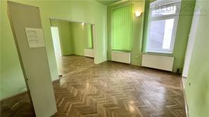 Spatiu Comercial Versatil, Vad Pietonal si Auto, Brasov Centru - imagine 12