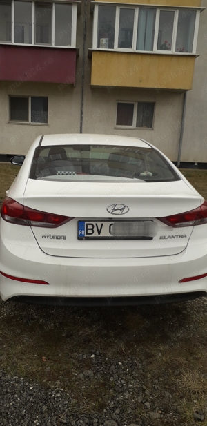 Hyundai Elantra 1.6 128CP - imagine 3