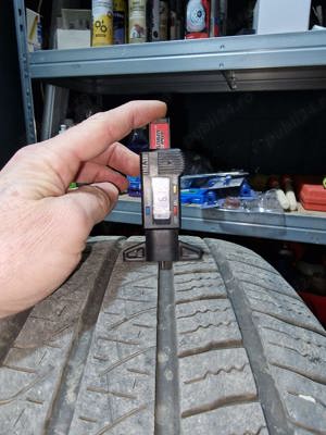 265/50/21 all season excelente - imagine 4