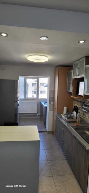 Apartament 3 camere de închiriat Drumul Taberei - imagine 4