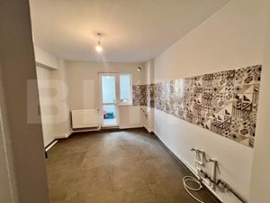 Apartament de vanzare 4 camere, 85 mp, ultrafinisat, 2 băi, parcare, Cetate - imagine 3