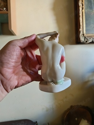 Bibelouri maghiare nud 