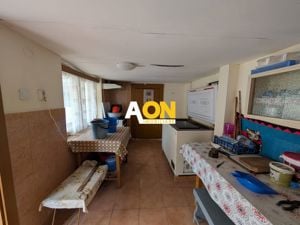 Casă cu 4 camere de vânzare în zona Barabant - imagine 7