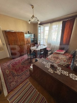 Apartament 3 camere etaj 3 Intrarea Pinului