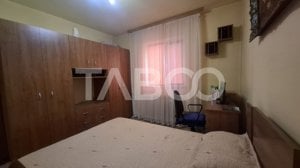 Apartament 3 camere de vanzare decomandat 50 mp zona Vasile Aaron - imagine 12