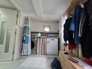 Apartament cu patru camere de inchiriat la casa - imagine 4