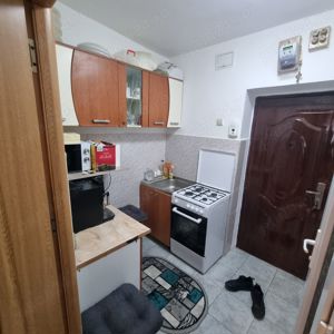 Garsonieră zona CET, mobilată, utilată, 20mp, Aleea Albatrosului, et.3 - imagine 5