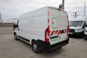 Peugeot Boxer 2.2 120 HP L2H2 - imagine 4