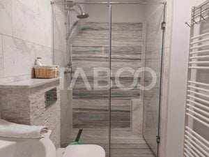 Apartament si Garsoniera la casa  4 camere 118 mpu central Cisnadie - imagine 9