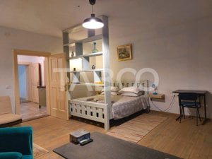 Apartament si Garsoniera la casa  4 camere 118 mpu central Cisnadie - imagine 14