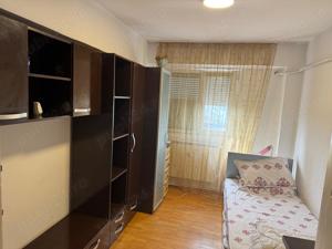 600 Euro-Inchiriere apartament 4 camere decomandate, etaj 10,Mazepa2 - imagine 5