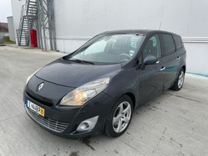 De vanzare Renault grand Scenic 2.0 dci Full xenon 