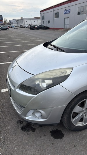 Renault Grand Scenic 2010 , motor 1,5dci - imagine 6