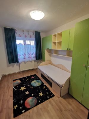  Proprietar închiriez apartament cu 4 camere. Tractorul, la Cerna - imagine 4