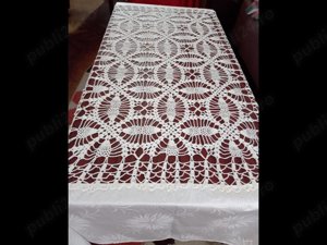 Fata de masa bumbac satinat cu intersectii dantela - imagine 4