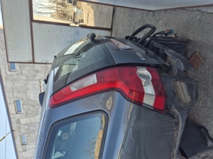 Dezmembrez Volvo V50 2.0 și 2.4 diesel  - imagine 3