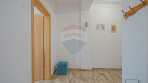 Apartament cu 3 camere de vânzare în zona Florilor - imagine 6