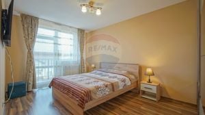 Apartament cu 3 camere de vânzare în zona Florilor - imagine 17