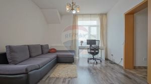 Apartament cu 3 camere de vânzare în zona Florilor - imagine 5