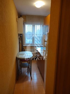 Apartament cu 1 camera, centrala proprie, zona Bulevardul Cetatii - imagine 2