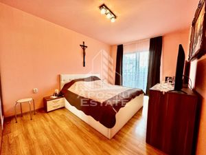 Duplex cu 4 camere situat la asfalt, in zona Planetelor - imagine 4