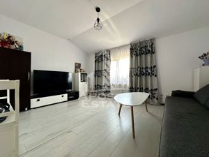 Apartament cu 3 camere, decomandat, centrala proprie, zona Sagului