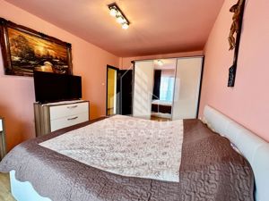 Duplex cu 4 camere situat la asfalt, in zona Planetelor - imagine 5