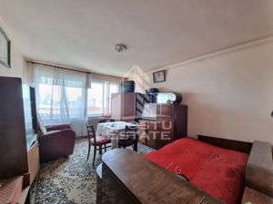 Apartament cu 2 camere, decomandat, zona Calea Bogdanestilor - imagine 2