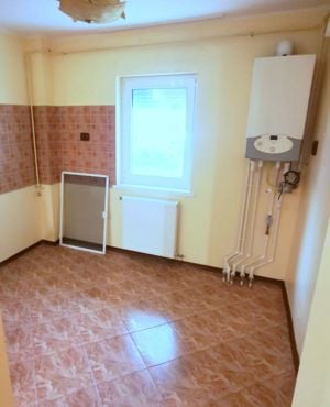 Apartament cu 2 camere, parter - Siderurgistilor - imagine 1