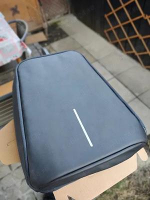 Rucsac Laptop Antifurt, Bobby Hero XL, 17 inch, NOU + cutia Originala - imagine 4