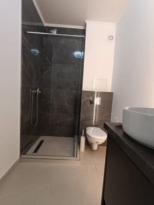 Apartament 2 camere de inchiriat in zona Mamaia Nord, inclusiv vara - imagine 5