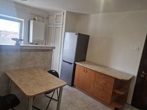 PROPRIETAR! Apartament cu doua camere in zona Buziasului - imagine 2