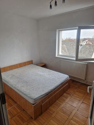 PROPRIETAR! Apartament cu doua camere in zona Buziasului - imagine 5