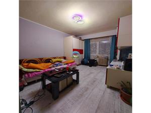 Apartament de vanzare cu 3 camere, decomandat, Zorilor, Cluj Napoca - imagine 11