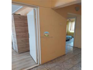 Apartament de vanzare cu 3 camere, decomandat, Manastur, Cluj Napoca - imagine 5