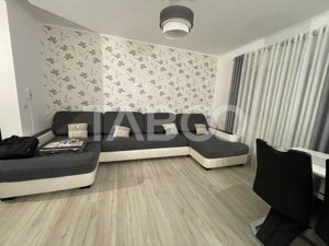 Apartament de vanzare 55 mpu curte 27 mpu zona de interes Cisnadie