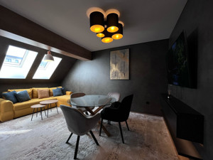 Duplex modern cu 4 camere in Maurer Villas 