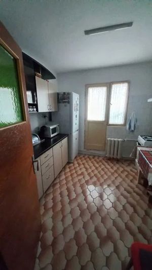 Apartament 3 camere 115000 euro Gorjului/Lujerului/Piata Gorjului - imagine 5