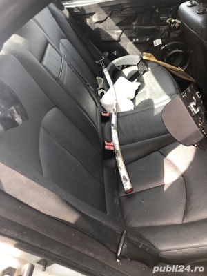 Mercedes 320 4matic - imagine 3