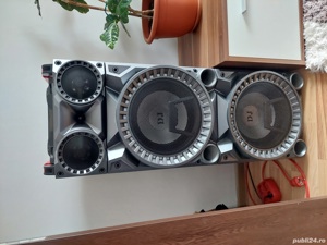 Vând boxă muzicală 