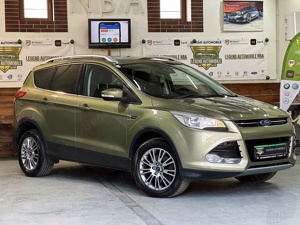 Ford Kuga 2,0 TDCi 4WD Powershift Titanium An 2013 Euro5 - imagine 9