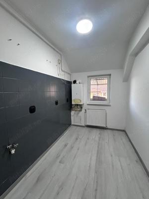 Apartament 2 camere de vânzare în Florești   Zona Porii - imagine 2