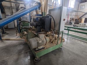 Presa de brichetat RUF RB440  - imagine 3