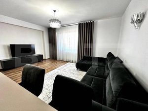 Apartament 3 cu camere, 72 mp, etaj intermediar, zona Coresi - imagine 2